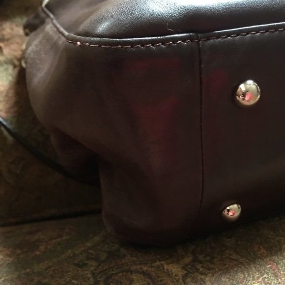 **SOLD**Longchamp Heritage Tote Bag - Picture 12 of 12